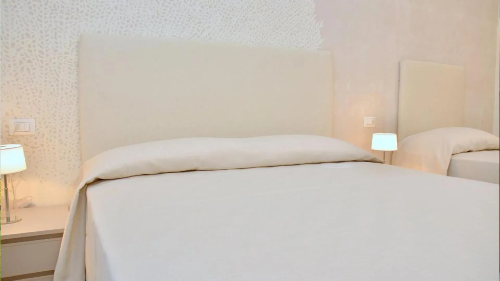 Modern Apartment With Stunning Seaview Terrace ビビオーネ